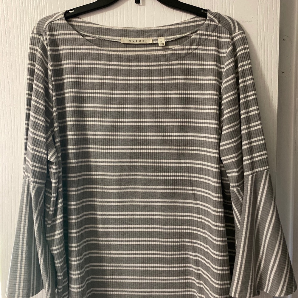 Professional Top